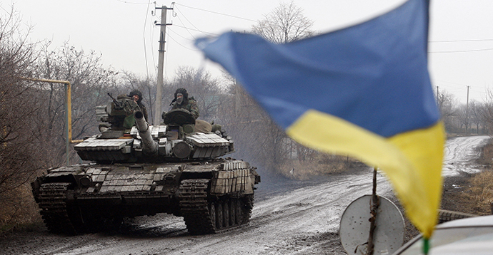 Ukrainian forces' tank rides in the village of Tonenke, in Donetsk region, eastern Ukraine. (AFP Photo / Anatolii Stepanov)