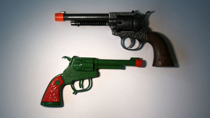 NY cracks down on toy gun sellers