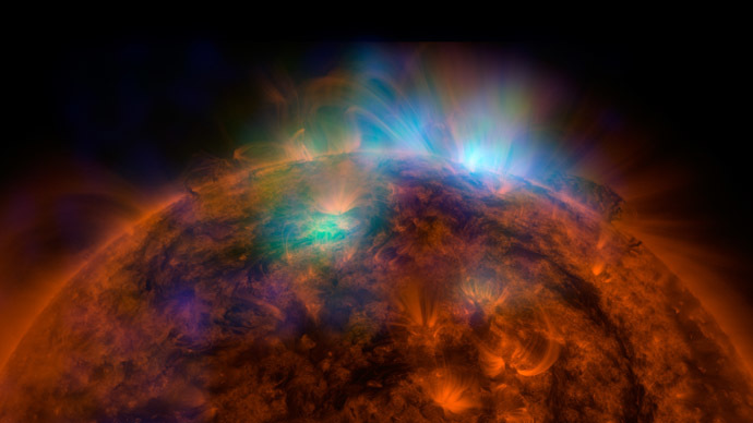 Staring at the Sun: NASA takes incredible solar portrait