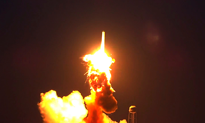An unmanned Antares rocket is seen exploding seconds after lift off from a commercial launch pad in this still image from video shot by Matthew Travis of Zero-G News from the press area at Wallops Island, Virginia October 28, 2014. (Reuters / Matthew Travis / Zero-G News)