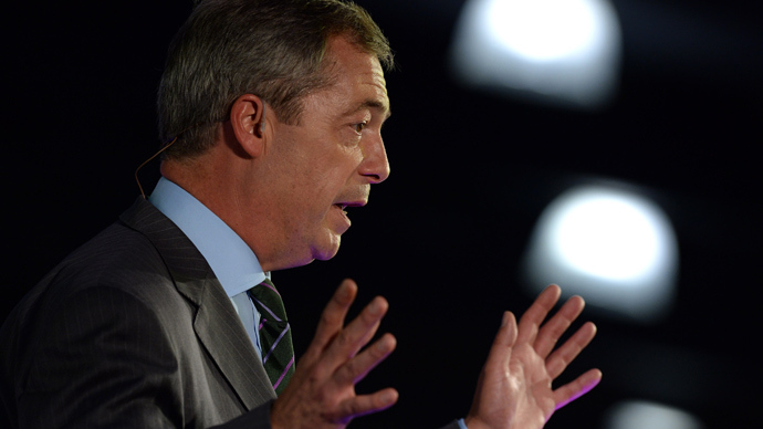​UKIP’s Farage threatens to weed out NHS workers who don't 'speak English properly'