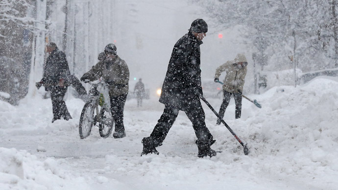Canada blackout: Heavy snowfall leaves over 150,000 without electricity in Quebec