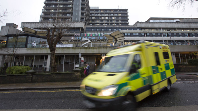 Charity reviews Ebola safety procedures, UK nurse in ‘critical condition’