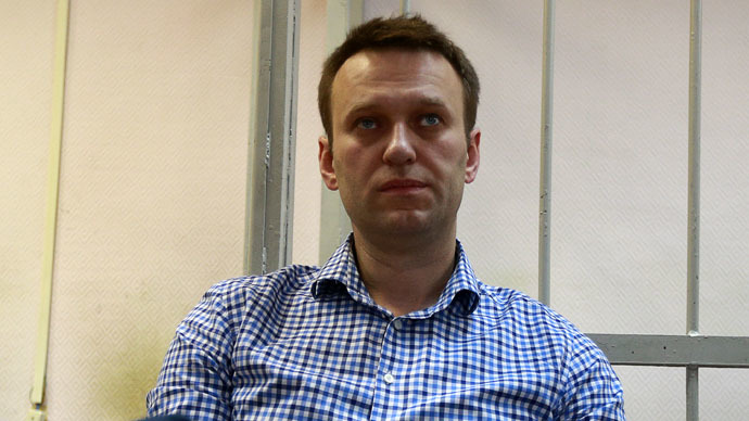Navalny 'violates' house arrest, Moscow court again refuses to act on complaint