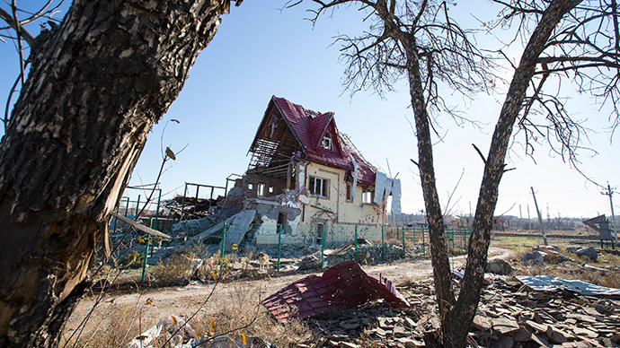 A house damaged by recent shelling is seen in the village of Semyonovka near Slaviansk, eastern Ukraine (Reuters / Vasily Fedosenko)