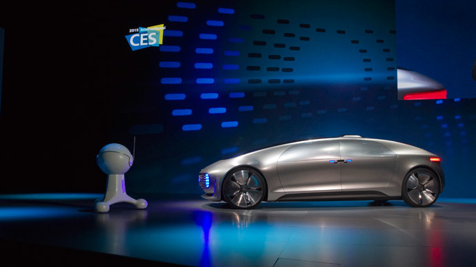 The Mercedes-Benz F015 Luxury in Motion autonomous concept car is shown on stage during the 2015 International Consumer Electronics Show (CES) in Las Vegas, Nevada January 5, 2015.(Reuters / Steve Marcus)
