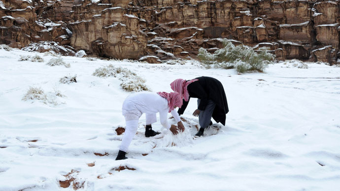 Saudi cleric proclaims snowman-building 'anti-Islamic' (PHOTOS, VIDEO)