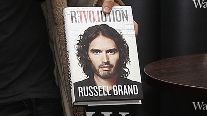Right-wing English Defence League thugs attack Russell Brand book group – thinking comedian would be there