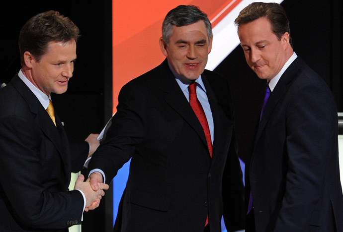 Nick Clegg (L), Gordon Brown (C), and David Cameron (R) at 2010 leadership debates (AFP Photo/Stefan Rousseau)