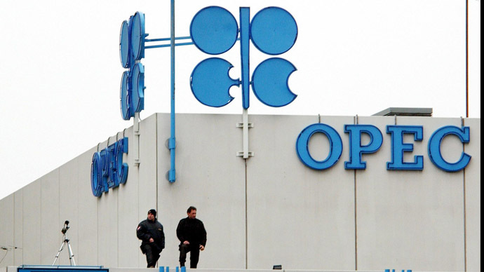 Oil prices sooth after intraday jump, as OPEC sees growing demand in 2015