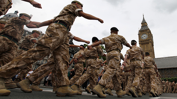 Cameron vows not to cut army down to 60,000