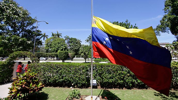 Venezuela adds new currency market to save ailing economy