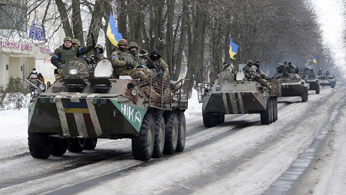 Ukraine military 'to boost forces in the east' as Poroshenko calls to stick to Minsk accord