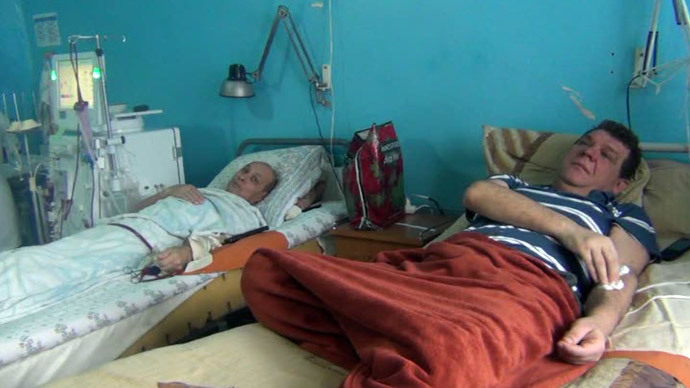 Kidney dialysis patients in Gorlovka Hospital, eastern Ukraine. Screenshot from RT video 