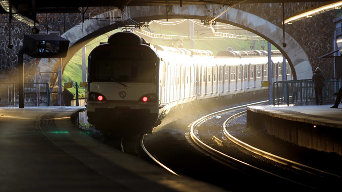 Rail strike: Train passenger assaults driver, causes Paris rush hour havoc (PHOTOS)