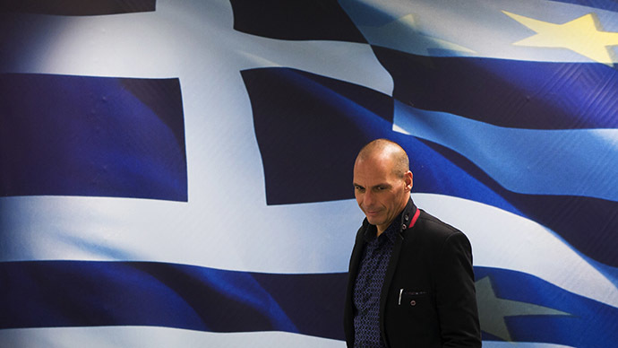 Newly appointed Greek Finance Minister Yanis Varoufakis arrives at a hand over ceremony in Athens, January 28, 2015. (Reuters/Marko Djurica)