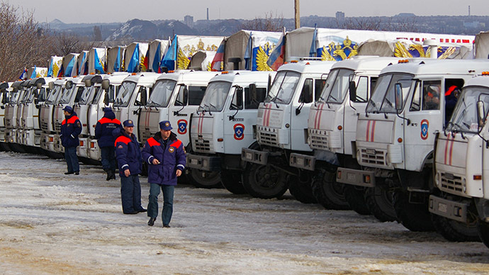 Trucks of the 12th Donbas humanitarian convoy organized by the Russian Emergency Ministry have arrived in Donbas. (RIA Novosti/Mikhail Parhomenko)