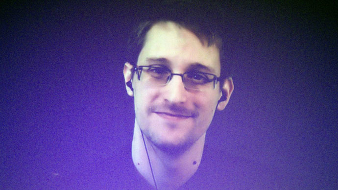 ​Snowden fine, speaks Russian, still single – lawyer