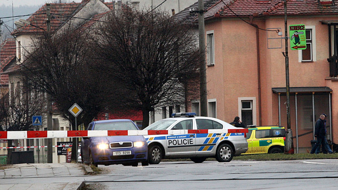 9 people dead in shooting spree at Czech pub