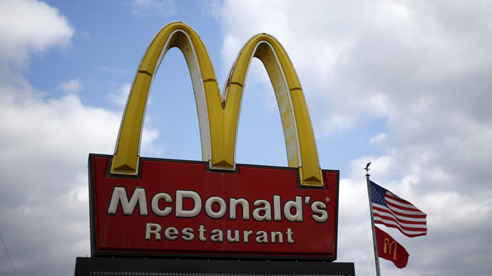 Striving to keep up, McDonald’s experiments with table service, all-day breakfast