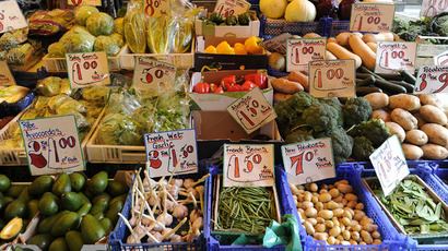 Prices wars & poor ethics: UK supermarkets sourcing salad, veg from ‘modern day slaves'