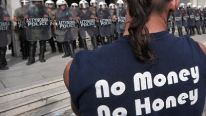 Show-stopper: Greek journalists go on strike, alleging state censorship