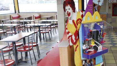 McDonald's to employees: Break your food in small pieces to feel full