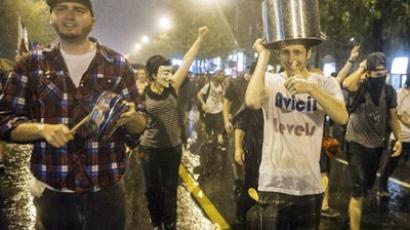 Montreal mayhem as students protest higher fees and F1 (VIDEO)