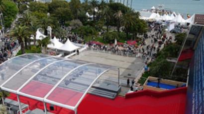 Massive attack hits Cannes