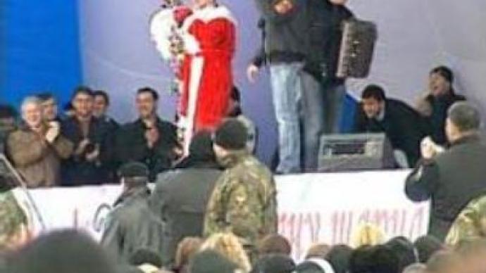 Celebrations in Grozny: Father Frost turns out to be Chechen PM Kadyrov