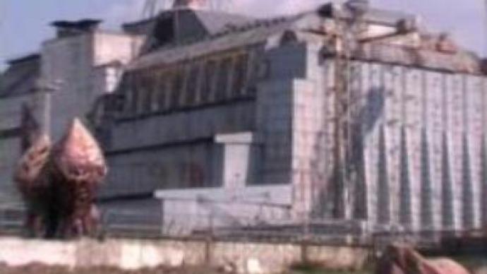 Chernobyl Shelter still leaking, 20 years on