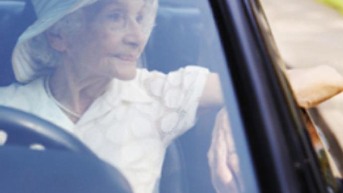 Crazy grandma hijacks off-road car