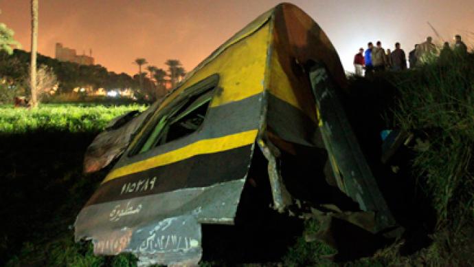At least 19 dead, more than 100 injured in Egypt train derailment