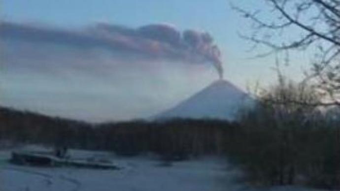 Eurasia's highest volcano erupts