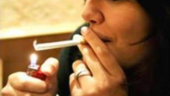 French to lose freedom to smoke