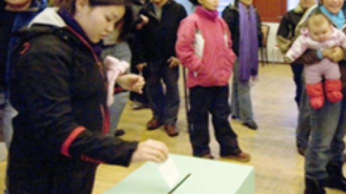 Greenland votes to freeze out Denmark
