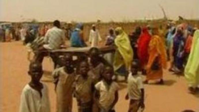 Humanitarian effort in Darfur at risk