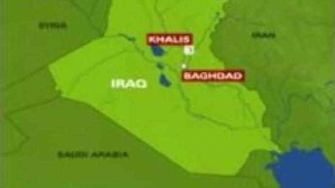 Iraqi suicide bomber kills at least 32
