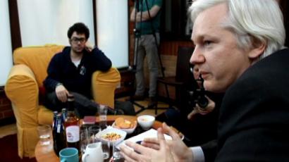 Assange Episode 10: Noam Chomsky and Tariq Ali