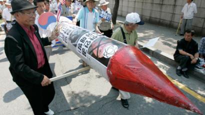 North Korea develops new long-range missile – report