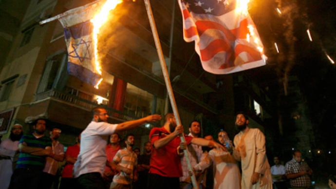 Lebanon protesters burn US, Israeli flags