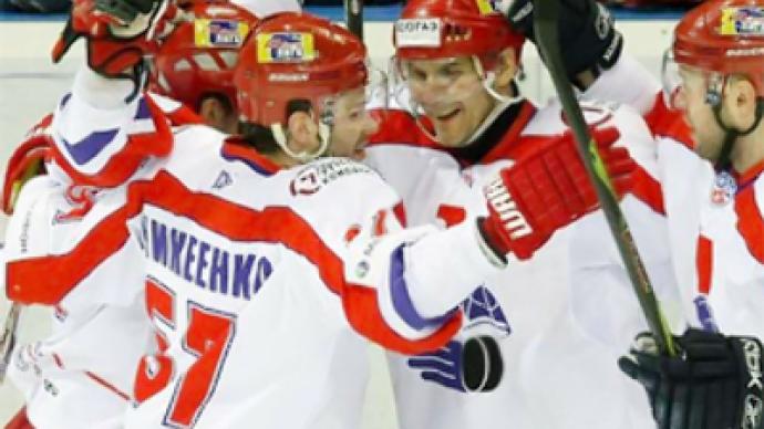 Lokomotiv first to reach KHL final