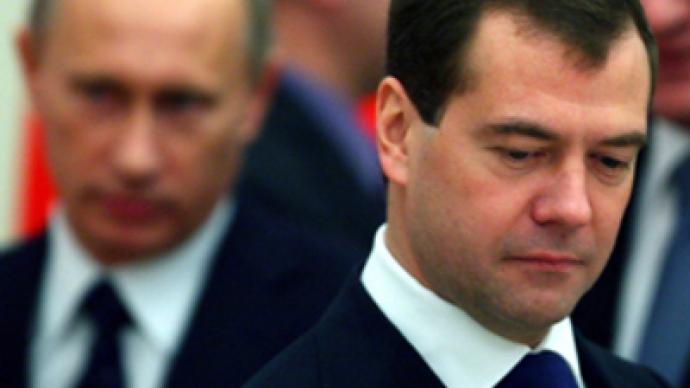 Medvedev and Putin losing people’s support