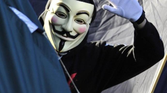LulzXmas goes on: ‘Robin Hood hackers’ rob military retailer