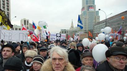 ‘Fair election’ drive: Motor protest jams Moscow center (VIDEO)
