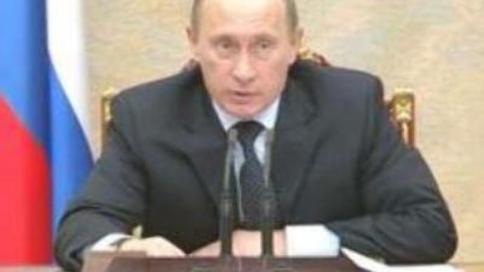 Putin criticises lack of action in Russia's energy sector