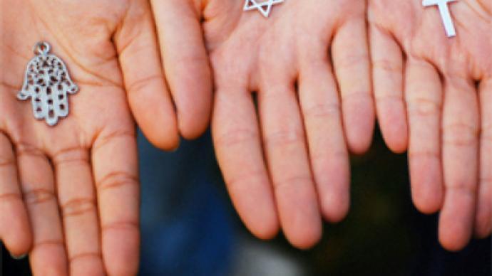 Religion at school: to be or not to be?