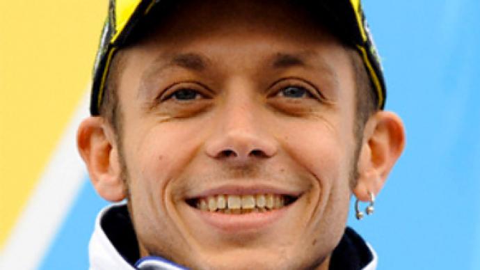 Rossi climbs on top in Spain