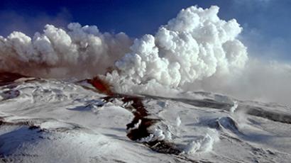 Three volcanoes erupt in Kamchatka Peninsula