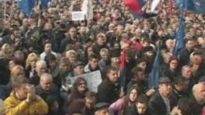Serbs protest against UN proposals on Kosovo status